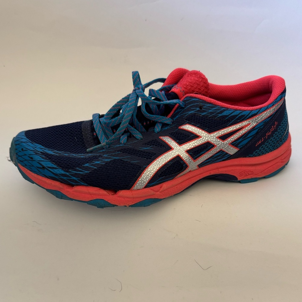 ASICS Women's Gel Fujitrabuco 5 Athletic Running Shoe, Navy/Coral, Size 11 - Picture 3 of 9